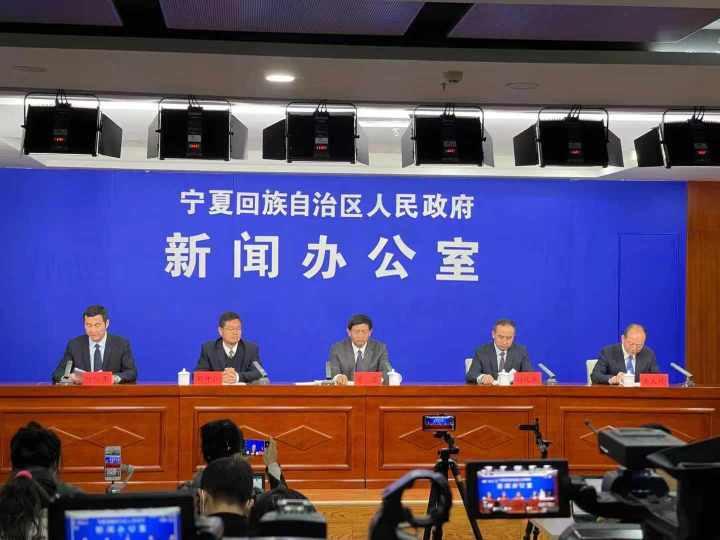 慶陽車站站房屬銀西高鐵全線新建站房中規模最大