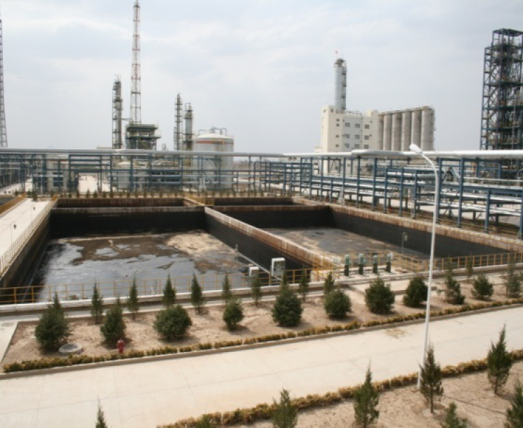 中國石油慶陽石化公司嚴(yán)守安全環(huán)保底線，減少地表水和地下水開采。隴東報(bào)全媒體記者 劉萍凝 攝