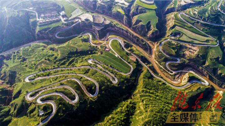 【新春走基層·交通篇】織密交通網 溫暖回家路