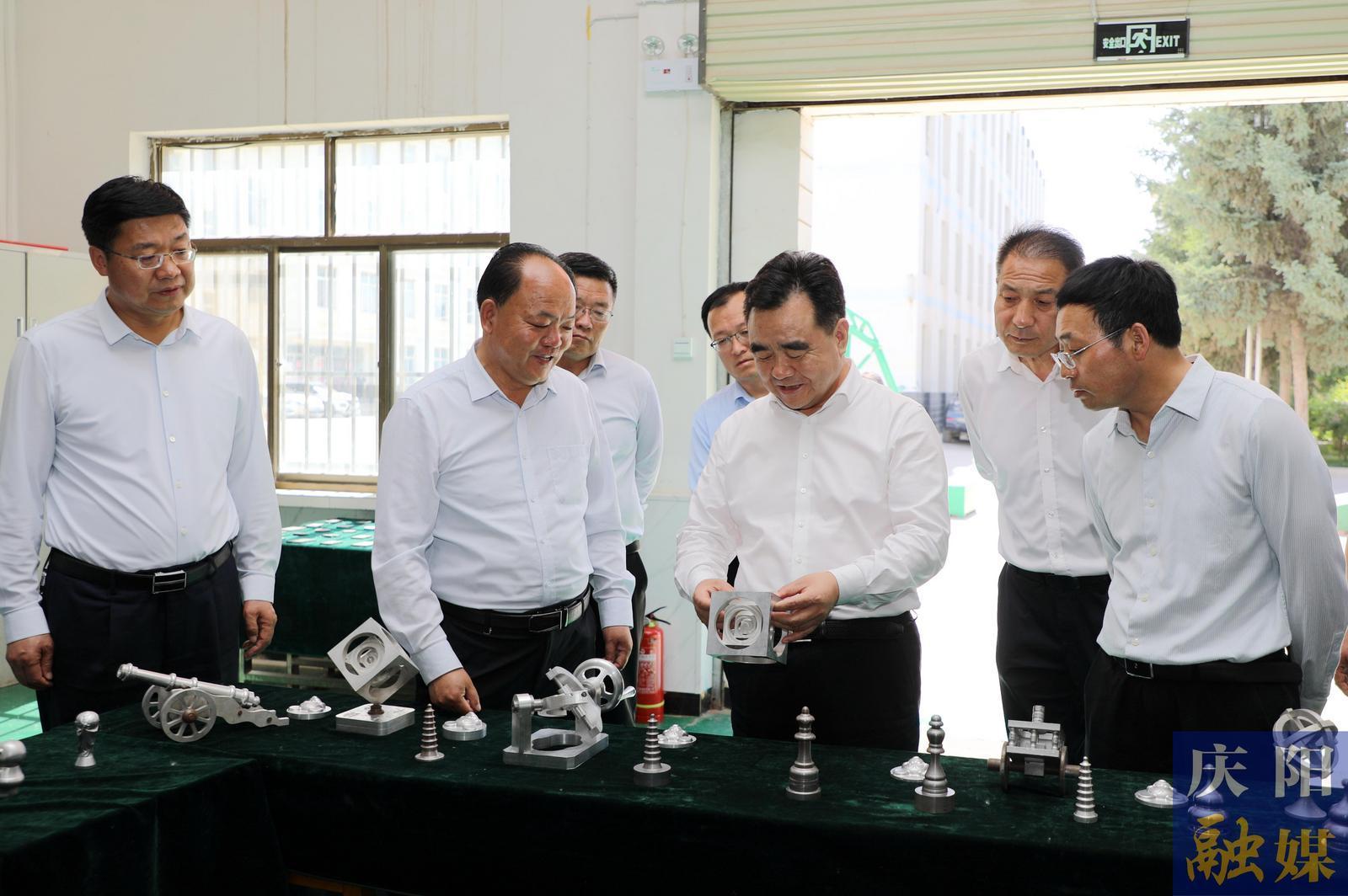 黃澤元：優化教育布局為城市發展增添動力 提升辦學質量讓群眾享受優質教育