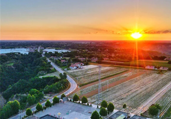 薦讀 | 故鄉難忘（楊維軍）