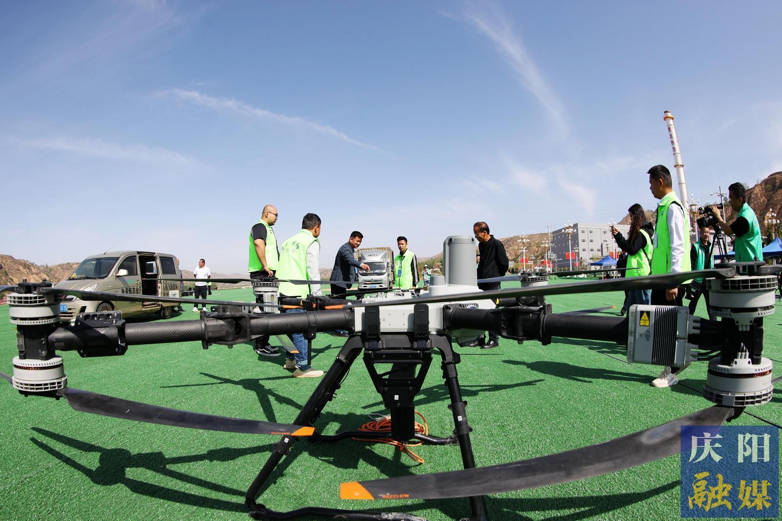 【攝影報道】2025數字中國創新大賽?低空經濟賽道應急響應實戰演練進行試飛