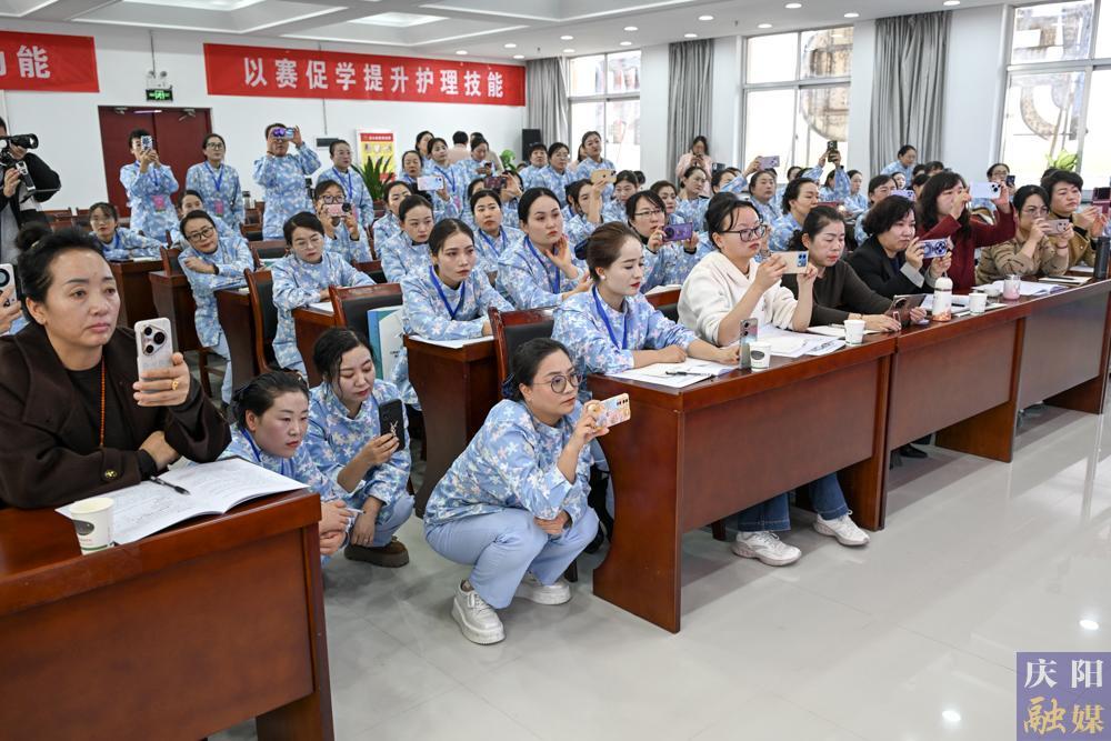 慶陽選手在全省孤殘兒童護理員職業技能大賽中斬獲佳績