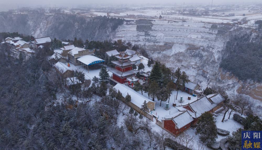 【攝影報道】今冬初雪如約而至！