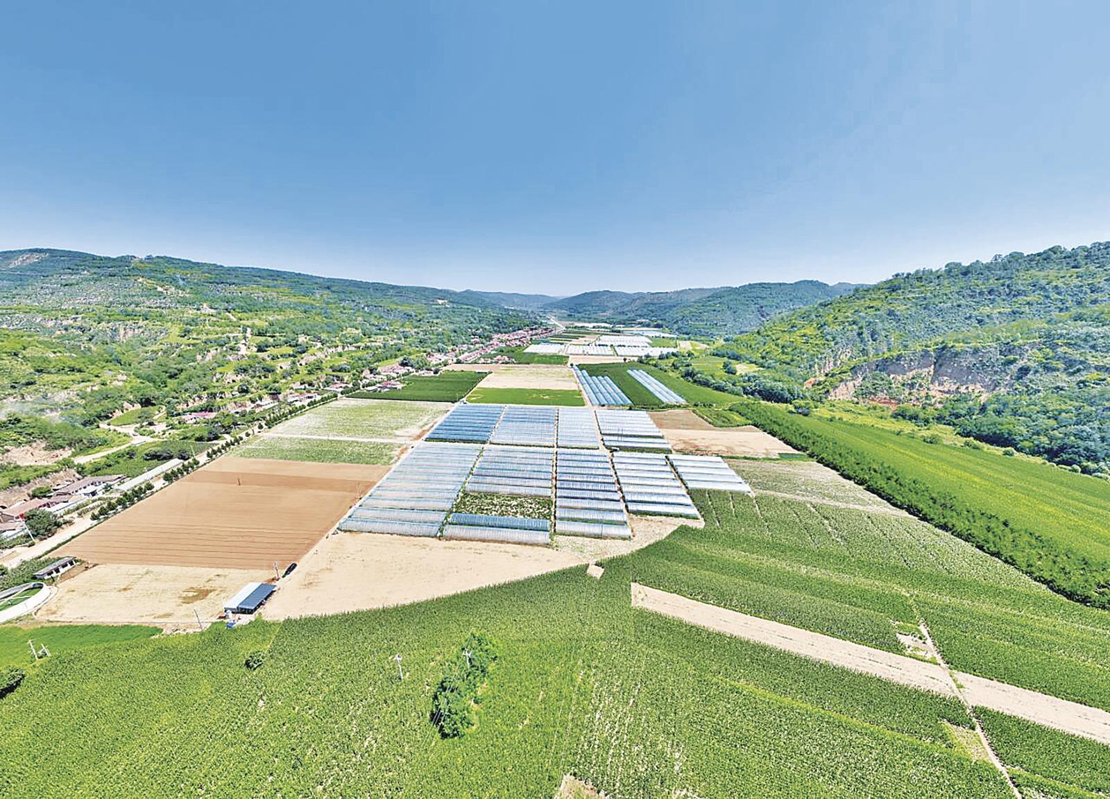 《隴東報(bào)》特刊 | 實(shí)干篤行結(jié)碩果 奮楫揚(yáng)帆向未來(lái) ——合水縣“十四五”高質(zhì)量發(fā)展綜述