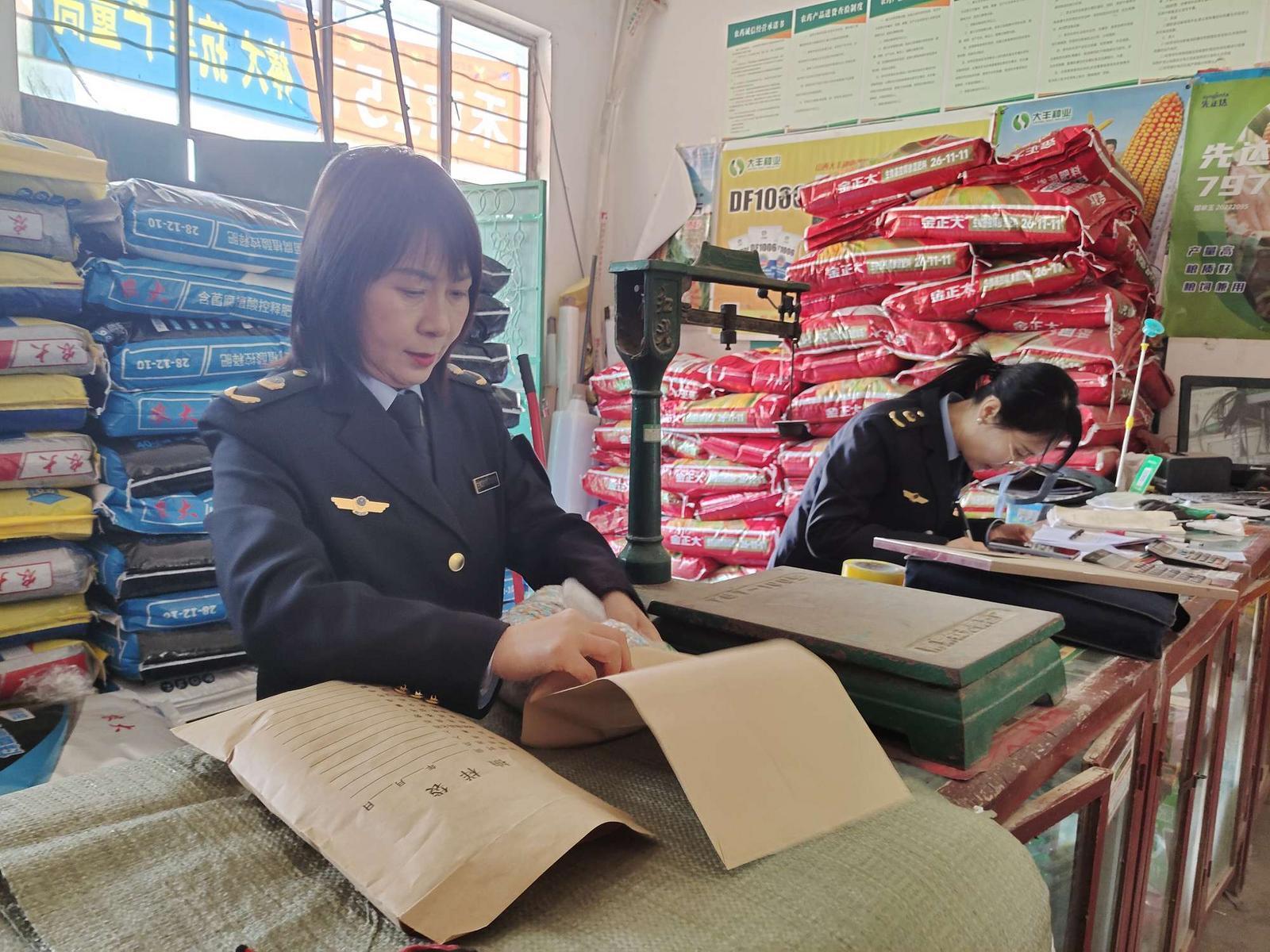 寧縣市場監(jiān)管局開展春耕農(nóng)資市場專項檢查